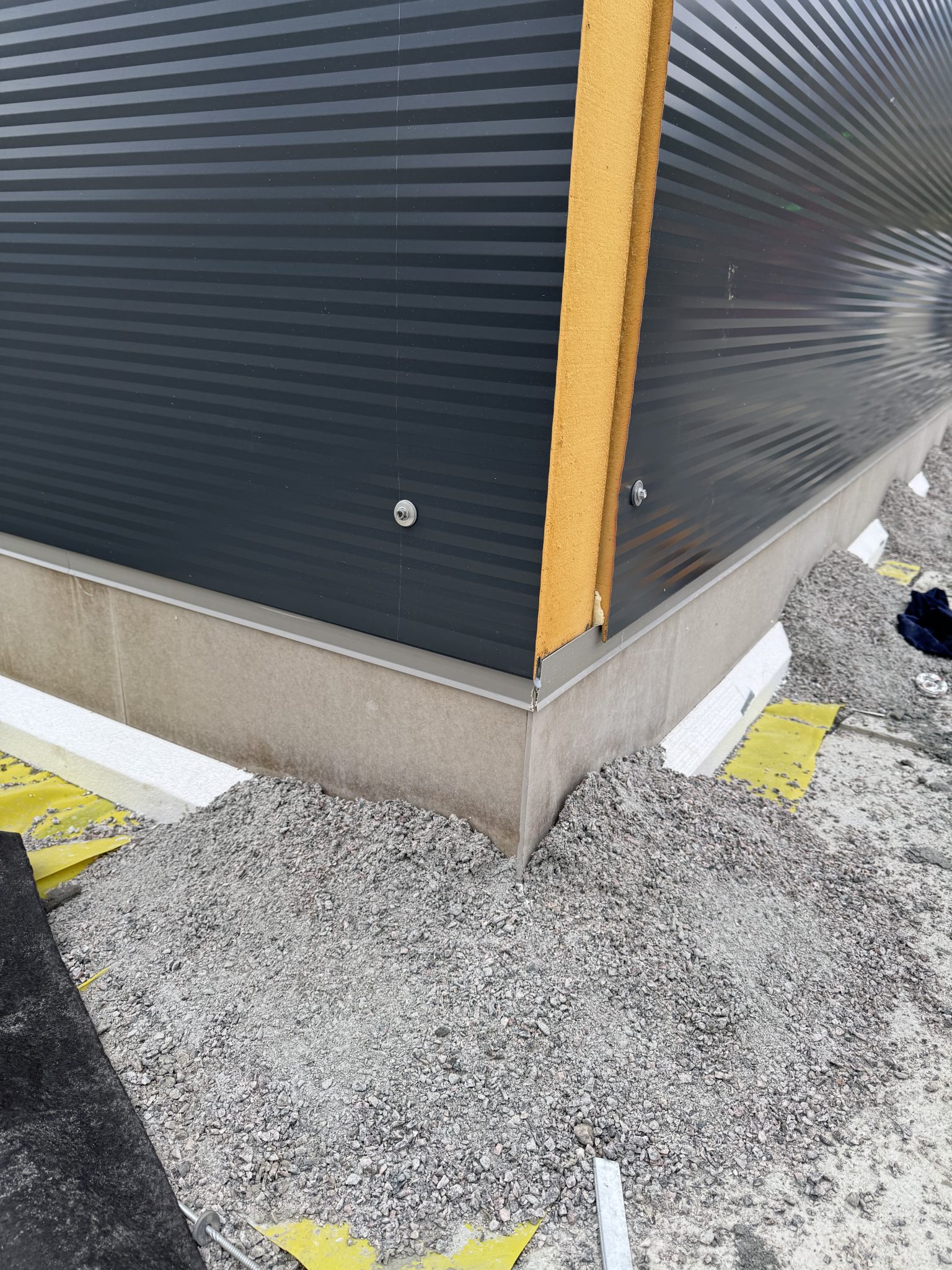 BEWI Industrielement med sandwichvegger